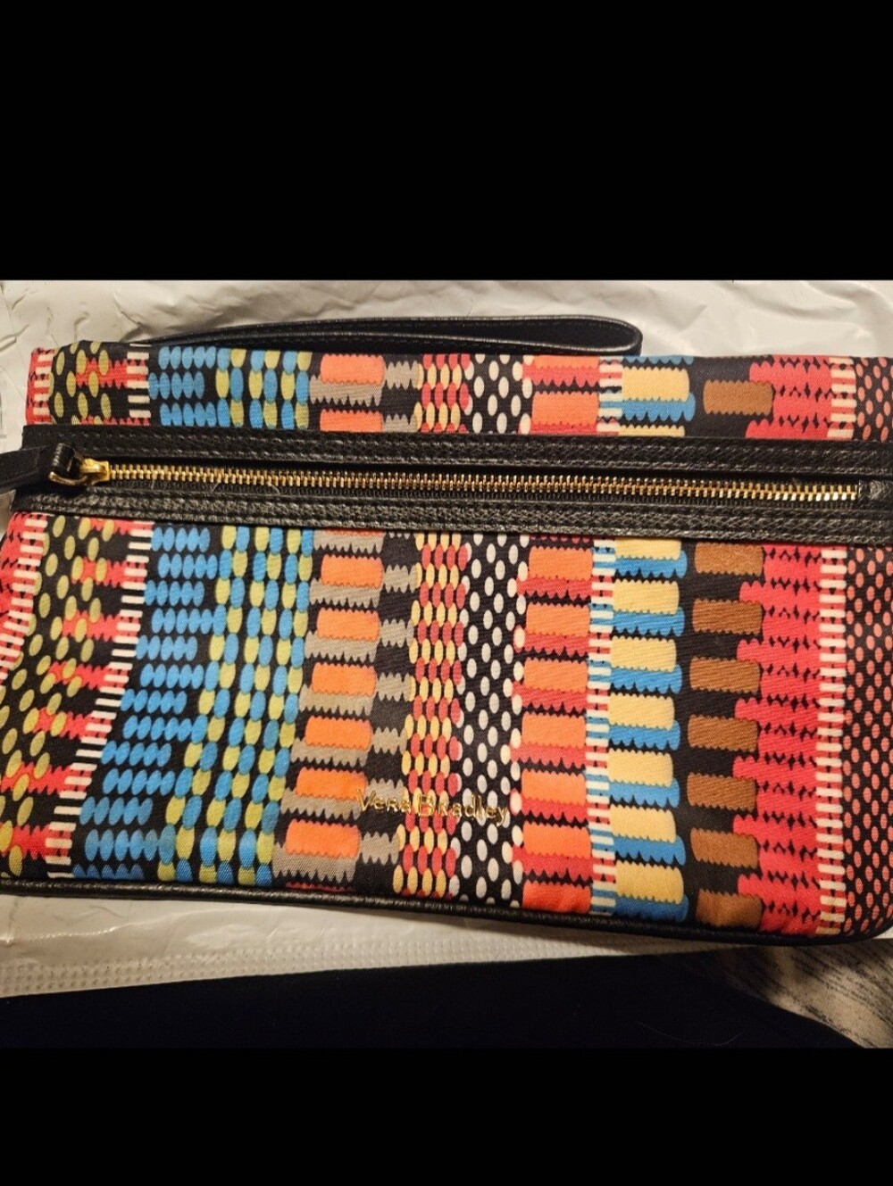 Vera Bradley Mia Wristlet -Cha Cha" fabric